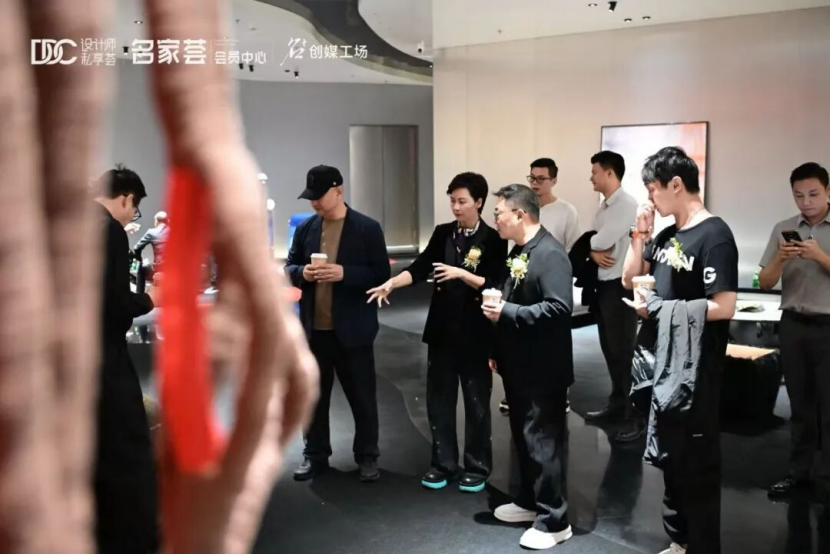 1763391985120684.png 1763391985120684.png